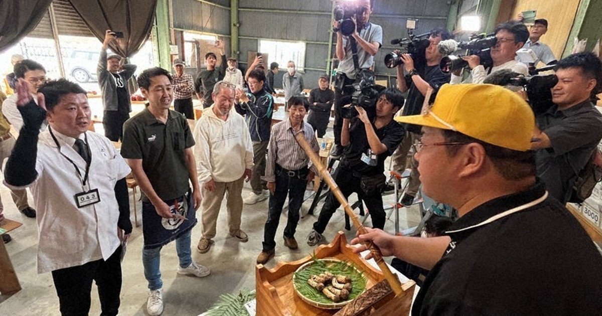 8 matsutake mushrooms fetch $5,600 at west Japan market