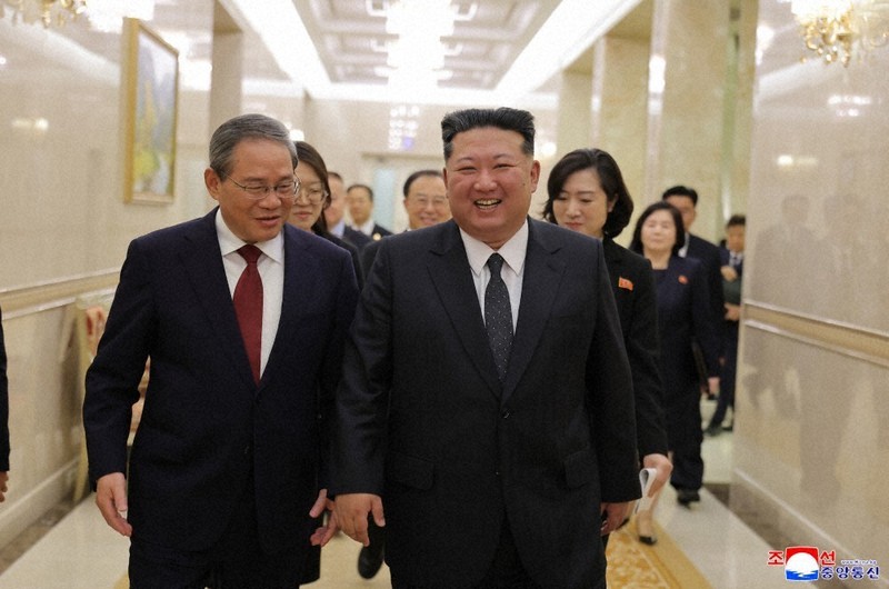 金正恩氏と中国首相が会談 10日午後に軍事パレード開催か | 毎日新聞