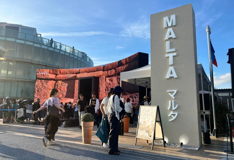 車も時計も…」 万博パビリオン工費未払い問題、閉幕後も平行線か