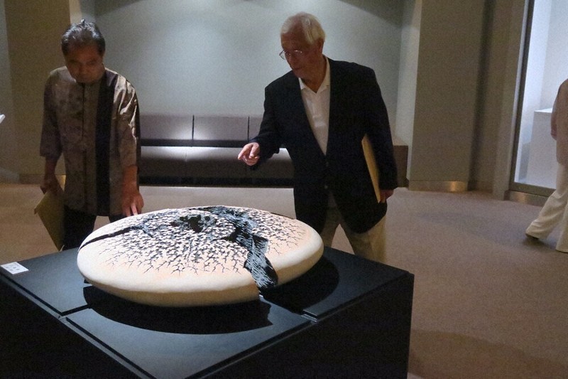 萩陶芸家協会30周年展 県立萩美術館・浦上記念館 136点紹介 26日まで