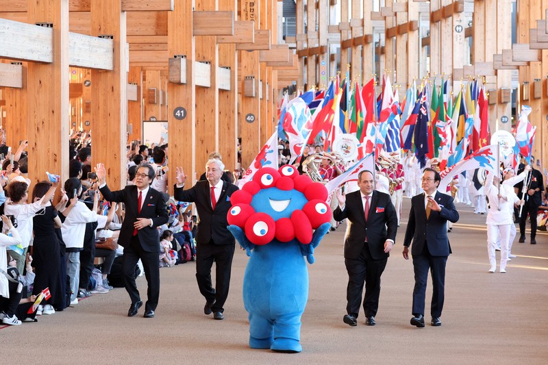 大阪・関西万博最終日 フィナーレを飾るフラッグパレード [写真特集1