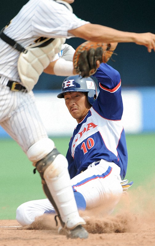 ホンダの長野久義選手＝千葉マリンスタジアムで2009年6月19日、津村豊和撮影