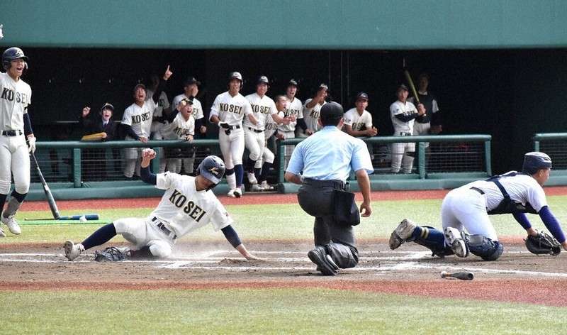 八戸学院光星 選抜甲子園出場記念パーカー 最終値下げ 秋季高校野球：東北大会 八戸学院光星VS花巻東 あす 決勝では初対戦