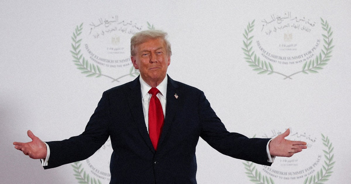 With fragile Gaza ceasefire taking hold, Trump says he's now looking to 'get Russia done'