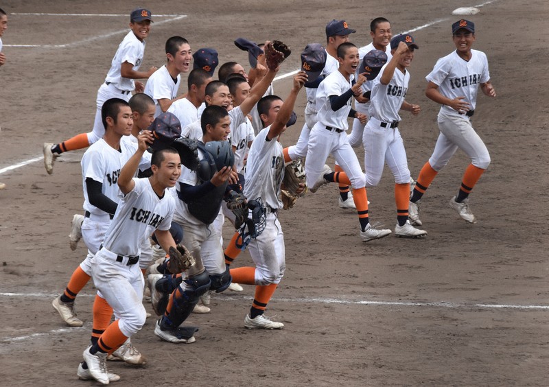 吹奏楽は「甲子園常連」 20年ぶり出場の市尼崎 秋季高校野球近畿