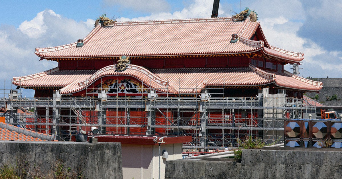 NEWSの窓：社会 焼失の首里城、6年ぶりに雄姿 よみがえる琉球王国