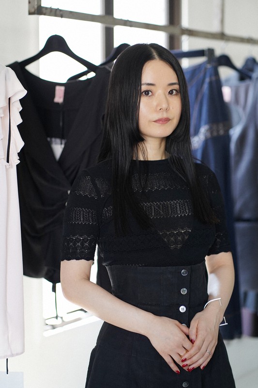 Mainichi fashion Newcomer's Prize-winner Funayama locked onto