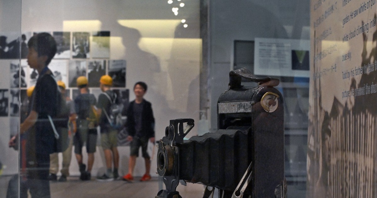 Hiroshima museum special exhibition showcases items kept by A-bomb survivors' families