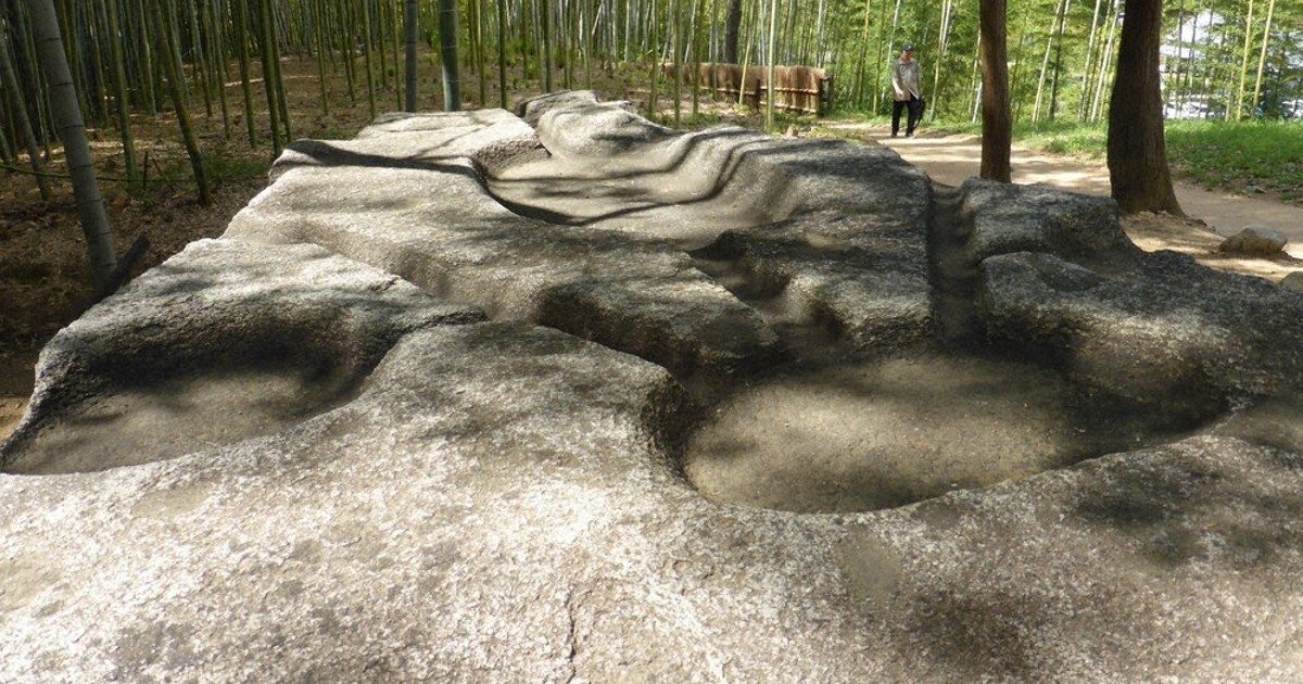 飛鳥・藤原を行く：花咲け19資産／3 酒船石、飛鳥水落、飛鳥京跡苑池の