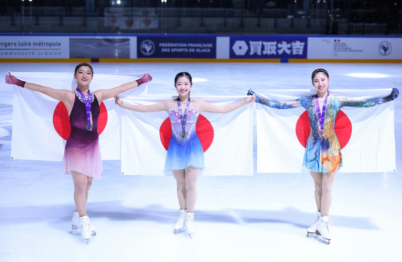 リンクサイド：GP初戦で表彰台独占の日本女子 お互いの印象は… 記者