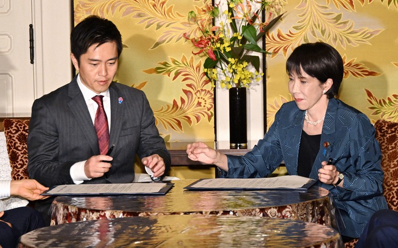 自維政権」に大阪でも戸惑い、期待 「あかんことはあかん、と
