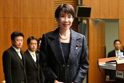 高市早苗首相、韓国重視アピール 「コスメ使う、ドラマも見る」 | 毎日新聞