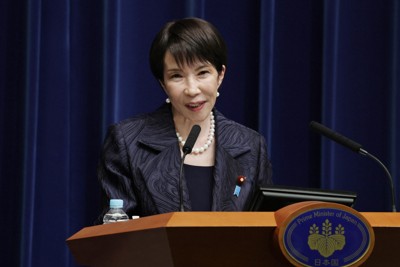 記者会見する高市早苗首相=首相官邸で2025年10月21日午後10時20分、尾籠章裕撮影