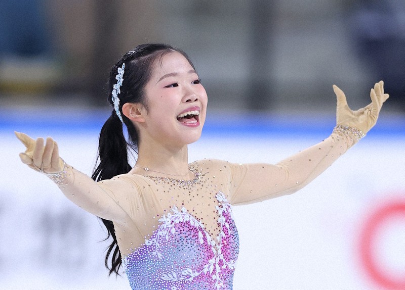 毎小ニュース：スポーツ フィギュアGP 17歳の中井選手が初優勝 | 毎日新聞