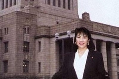 1993年に衆院議員に初当選し、国会に初登院した高市早苗氏=高市氏のホームページより