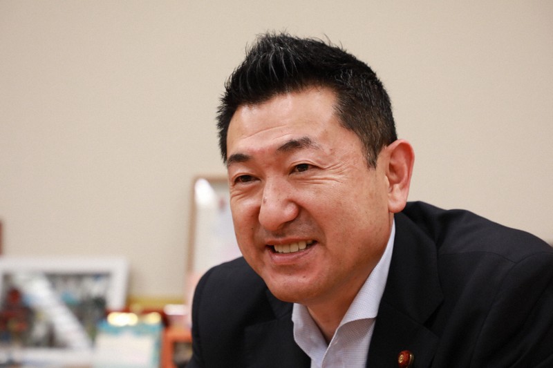 赤間二郎国家公安委員長＝岡本同世撮影