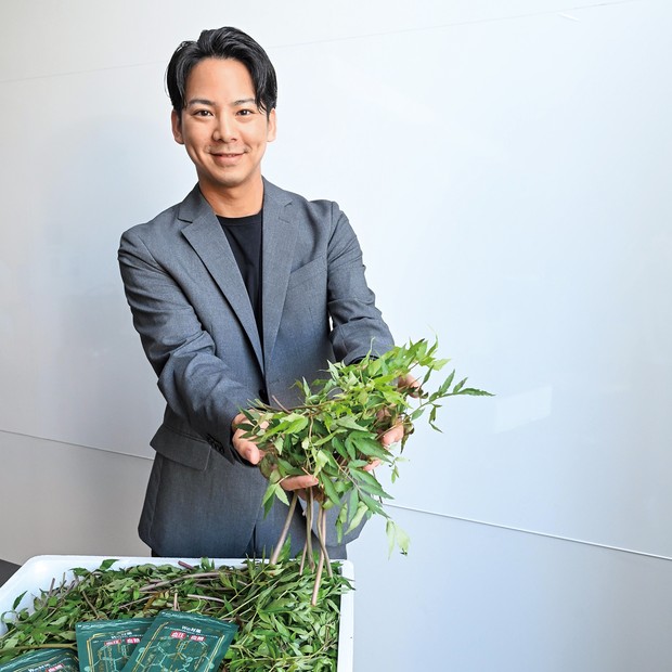 挑戦者2025：国産生薬で漢方由来のサプリ――中村航さん | 週刊