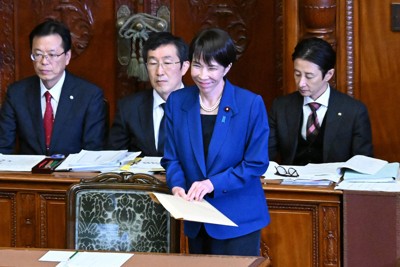衆院本会議に臨む高市早苗首相＝国会内で2025年10月24日午後2時、渡部直樹撮影