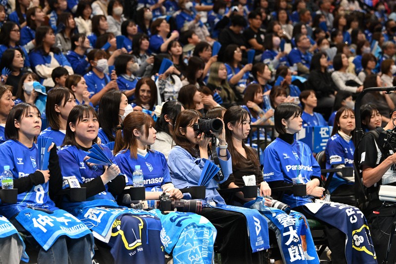 バレーボールSVリーグ男子が開幕 大阪ブルテオンが3－1でサントリーを