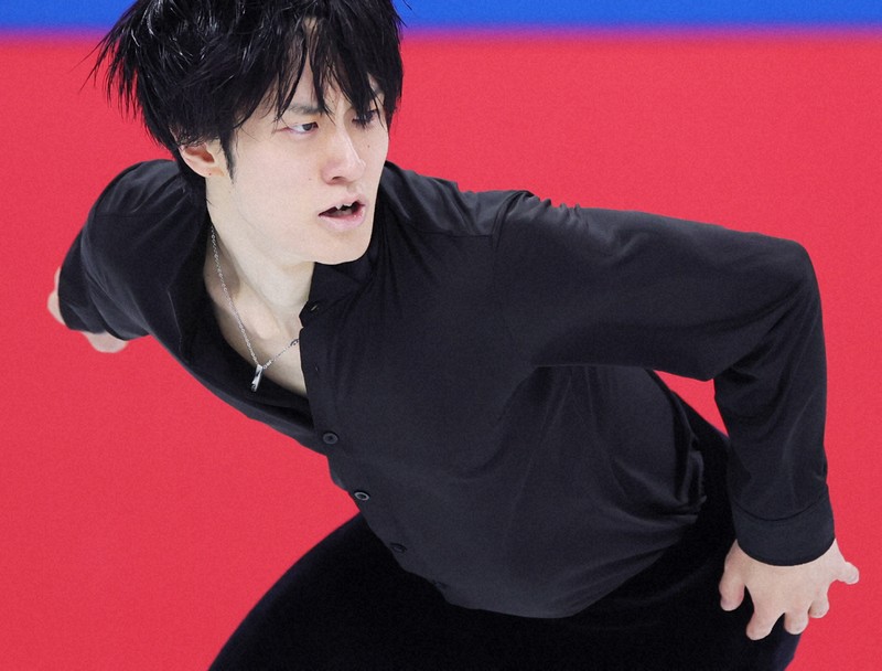 佐藤駿が首位発進 山本草太4位 GP中国杯・男子SP [写真特集6/31