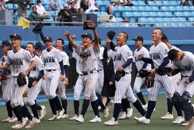 阿南光が2年ぶり決勝へ、藤井破る 高校野球秋季四国 | 毎日新聞