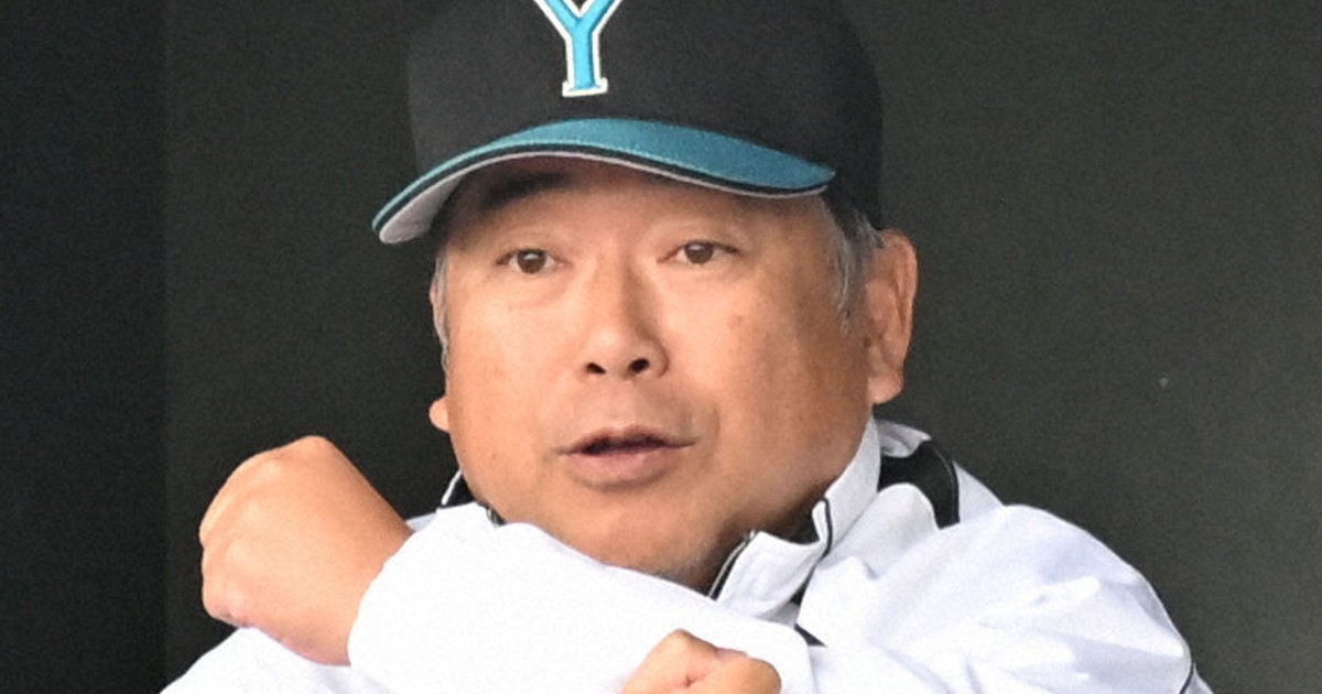 山梨学院・吉田監督「せっかく菰田がいるので」　高校野球秋季関東