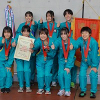 【千葉】市船橋　3年連続22回目＝旭市の県総合スポーツセンター東総運動場で2025年10月25日午後2時14分、近藤卓資撮影