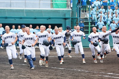 滋賀学園が4強入り 近江にサヨナラ勝ち 秋季高校野球近畿 | 毎日新聞 滋賀学園が4強入り 近江にサヨナラ勝ち 秋季高校野球近畿 | 毎日新聞