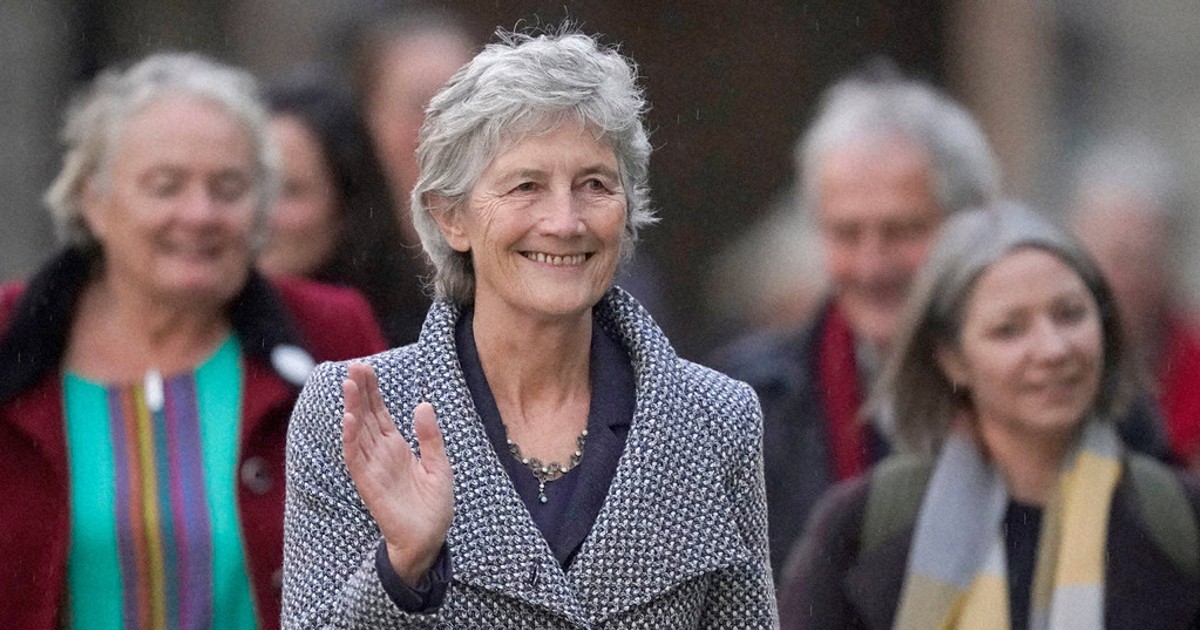 Left-leaning independent Connolly wins Irish presidential election