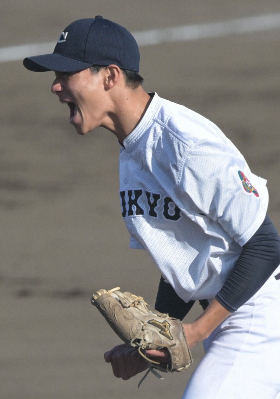 秋季東海地区高校野球決勝】 三重－中京大中京 [写真特集1/13] | 毎日新聞