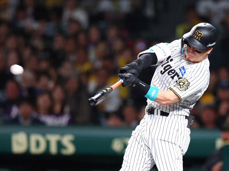 プロ野球日本シリーズ第3戦 ソフトバンクが制し2勝1敗 [写真特集11/27