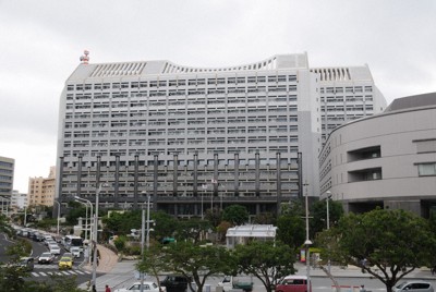 沖縄県庁＝那覇市泉崎1で、遠藤孝康撮影