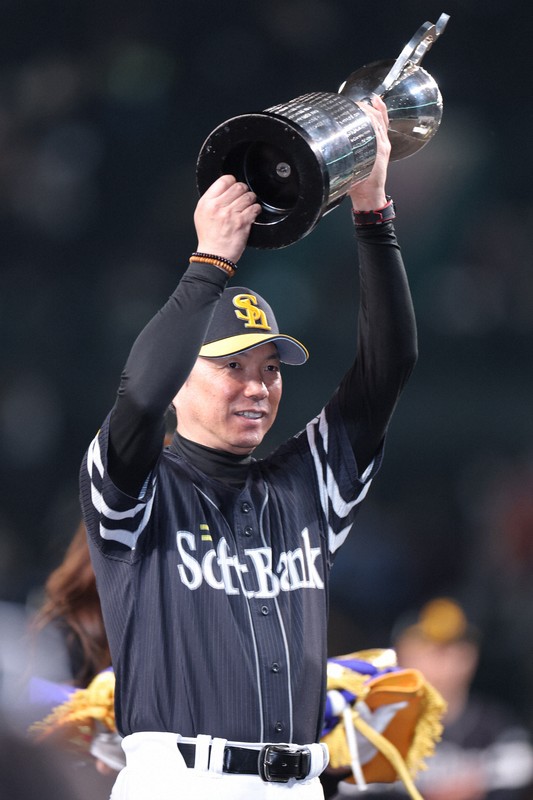 日本一となり喜ぶソフトバンクの選手たち プロ野球日本シリーズ [写真