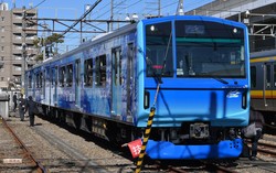 JR東日本が走行試験を進める水素ハイブリッド電車「HYBARI」＝川崎市中原区で2022年2月18日、大西岳彦撮影
