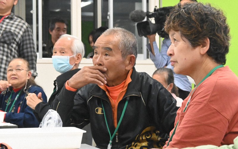 スーパーボランティア」尾畠さん、86歳で夜間中学へ 念願の学業 | 毎日新聞