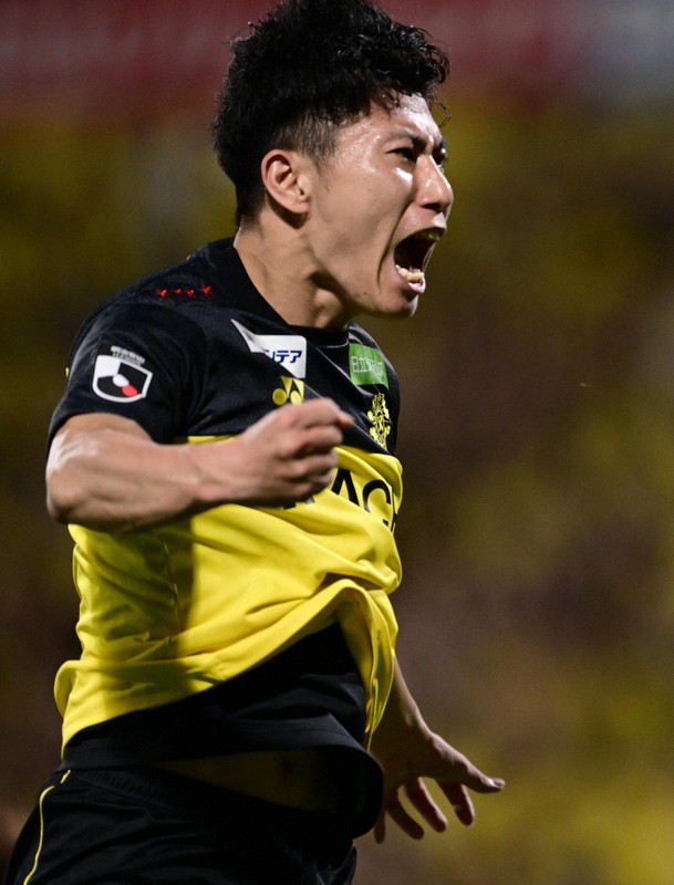 football life：早世のストライカー工藤壮人さんへ、柏と広島の誓い