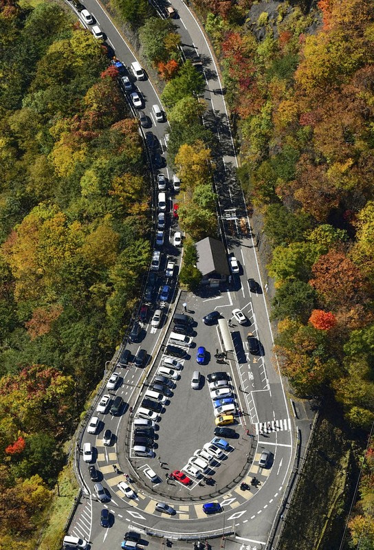 明智平駐車場を閉鎖 いろは坂の渋滞緩和へ 県実証実験 ／栃木 | 毎日新聞