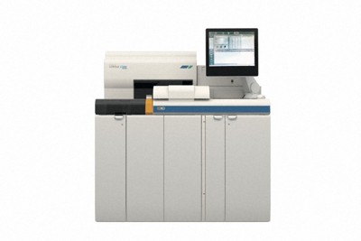 早期のアルツハイマー型認知症などを診断する血液検査薬の測定機器＝富士レビオ提供