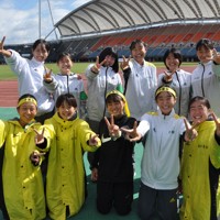 【熊本】千原台　3年連続25回目＝熊本市東区の熊本県民総合運動公園陸上競技場で2025年11月1日午前11時19分、野呂賢治撮影