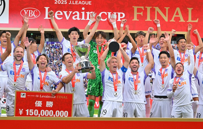 サンフレッチェ広島が2回目の優勝 Jリーグ・ルヴァン杯 | 毎日新聞