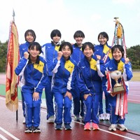 【広島】銀河学院　3年連続3回目＝三次市のみよし運動公園陸上競技場で2025年11月2日午後2時57分、西山夏奈撮影