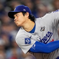 山本由伸投手、試合を締める ドジャースがワールドシリーズ連覇 [写真