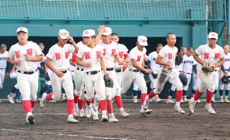 高校野球秋季近畿大会準決勝 智弁学園が滋賀学園を破り決勝へ [写真