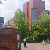 京都工芸繊維大＝京都市左京区松ケ崎橋上町で2021年6月25日、尾野翔太郎撮影