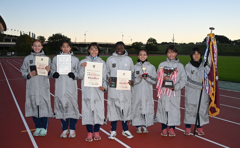 【神奈川】白鵬女子　5年連続18回目＝横浜市港北区の日産フィールド小机で2025年11月3日午後4時41分、矢野大輝撮影