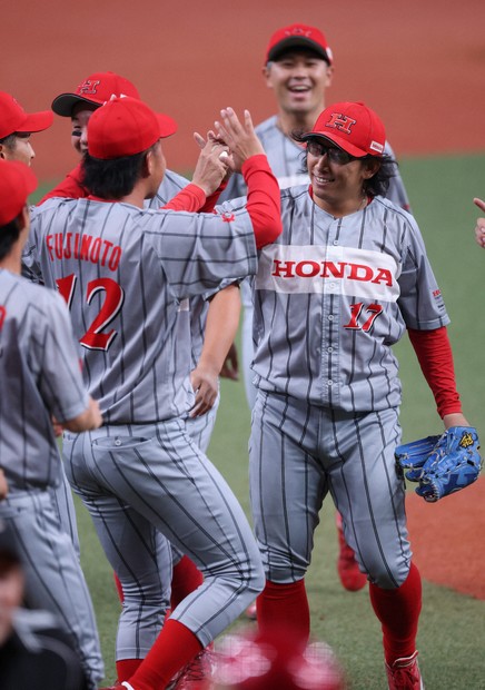 完全試合のHonda鈴鹿・井村「ウイニングボールは」 日本選手権 | 毎日新聞