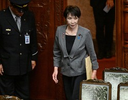 代表質問が行われる衆院本会議に臨む高市早苗首相＝国会内で2025年11月5日午後1時、平田明浩撮影