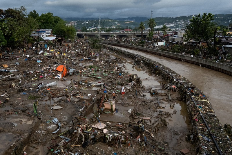 フィリピン、台風死者110人超に 大統領が洪水対策の調査命令 | 毎日新聞