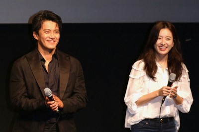 オンラインの森：小栗旬×ハン・ヒョジュが開いた日韓クリエーター協業