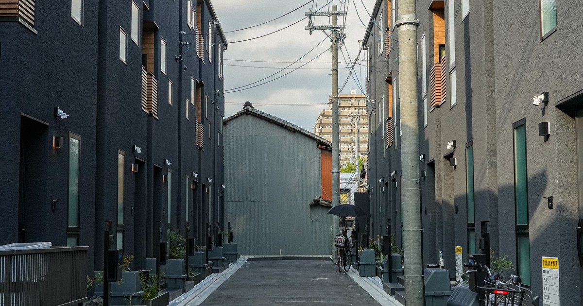 Investment money pours into Osaka 'minpaku street,' raising rents and local tensions